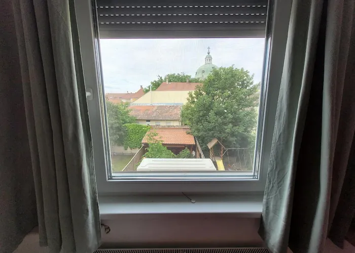 Guest house Tulip Vac
